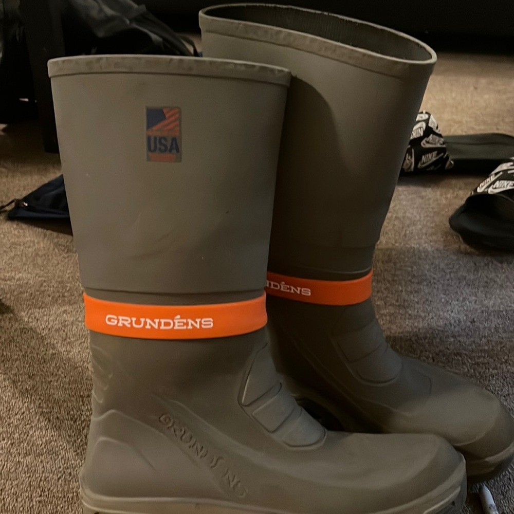 Grundèns rubber boots